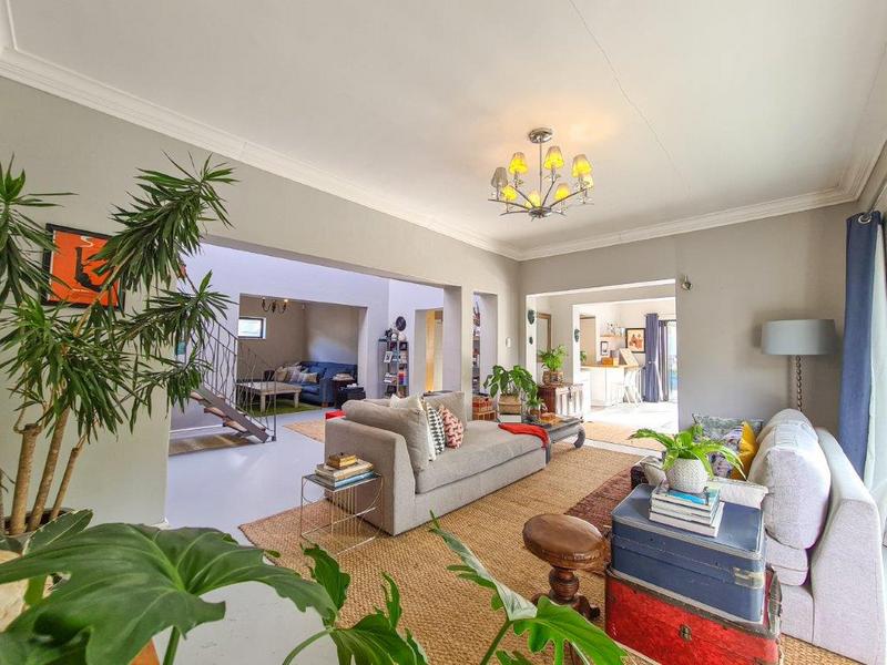5 Bedroom Property for Sale in Hout Bay Western Cape